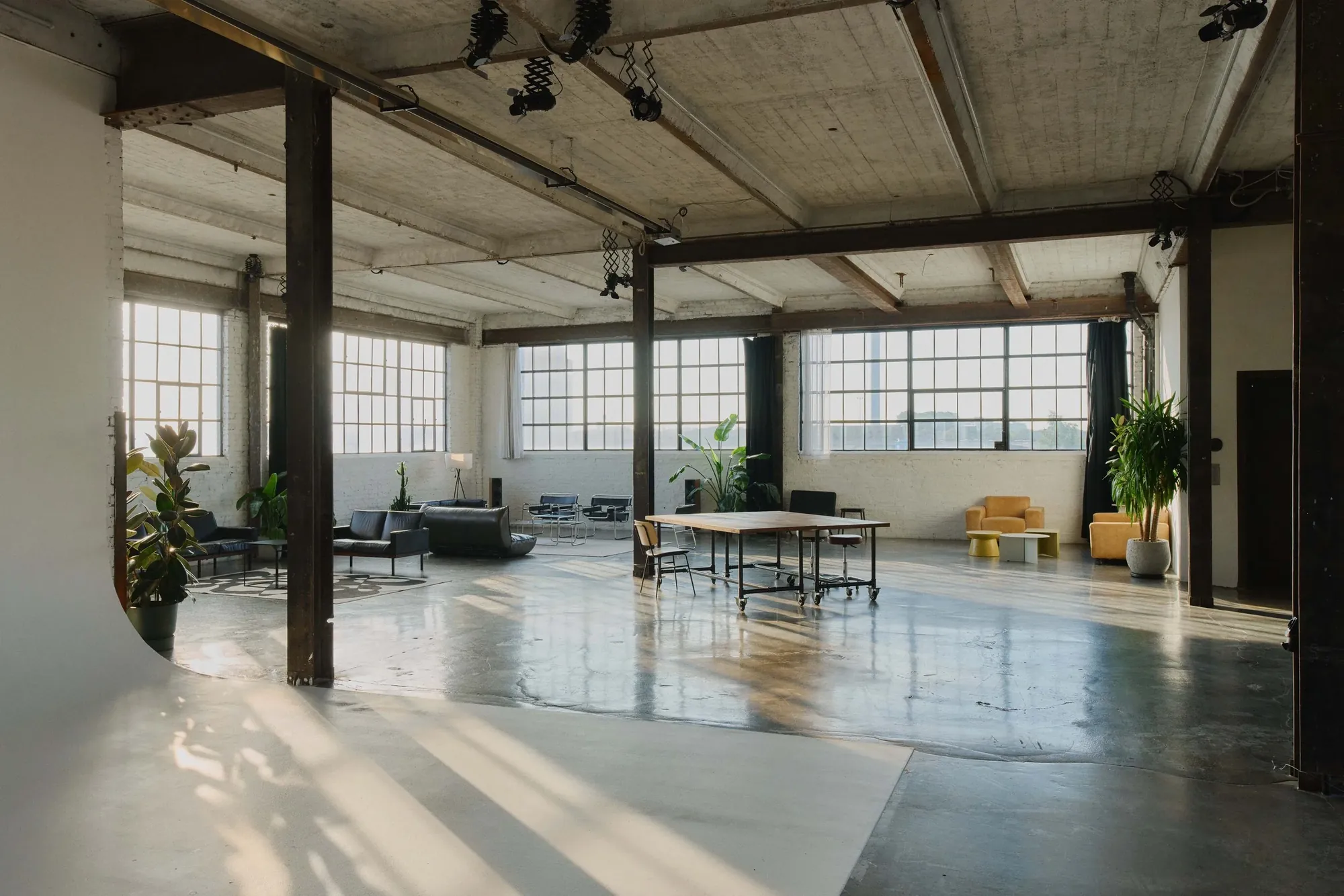 Brooklyn Studio — weite Produktionsfläche